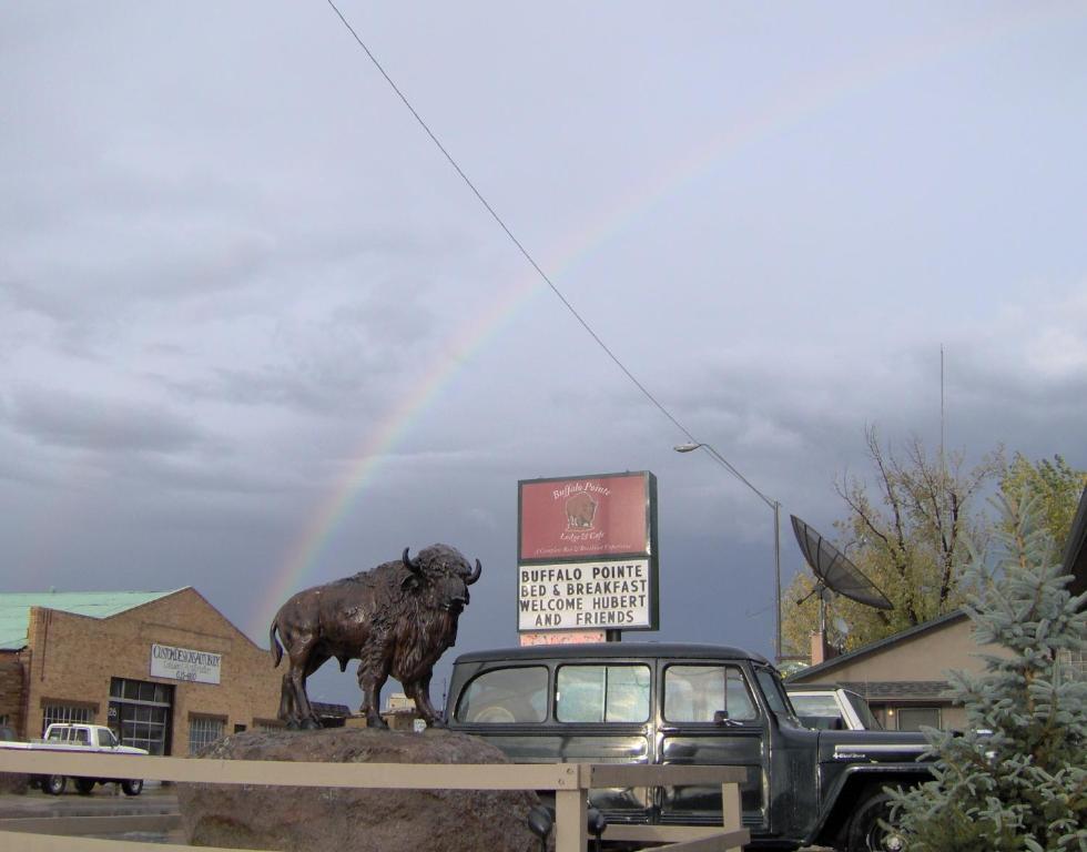 Buffalo Pointe Inn Williams Dış mekan fotoğraf